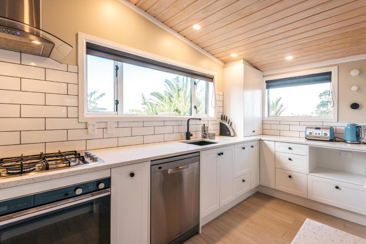 Pohutukawa Cottage, Waiheke Island Surfdale Exteriér fotografie